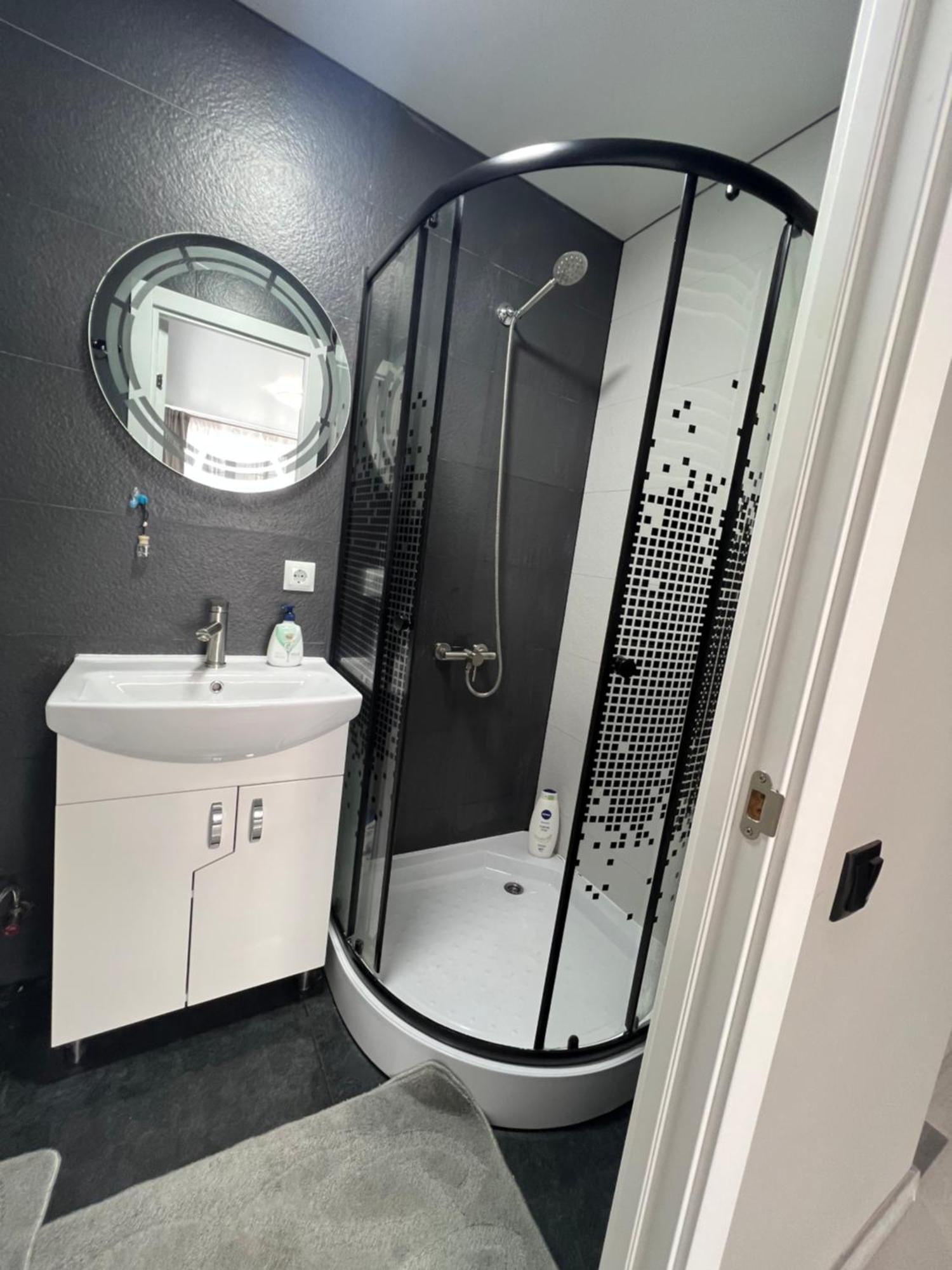 Apartament Edinet-Единец Dış mekan fotoğraf